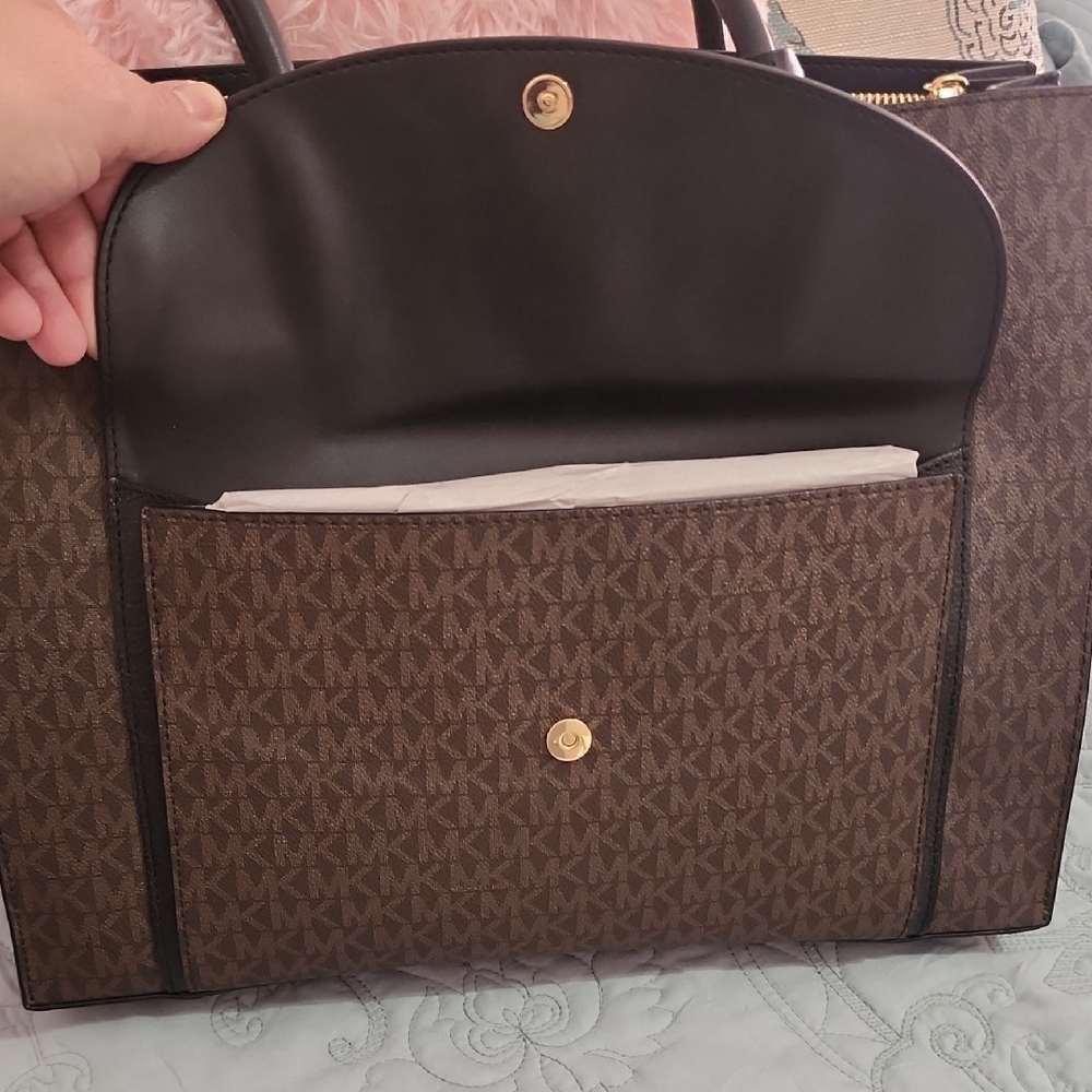 MICHAEL KORS Iconic logo Brown and Black Tote - Picture 3 of 9